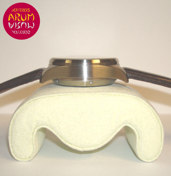 Bell & Ross Vintage 126 ARUM Ref. 2239 "SOLD" Bell & Ross Vintage 126 ARUM Ref. 2239 "SOLD"