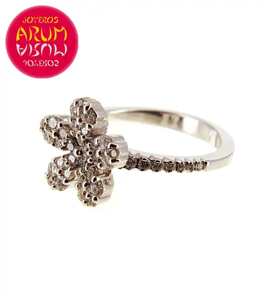 White Gold Ring with Brilliants 0.69 cts. RAJ366