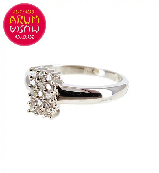 White Gold Ring with 0.38 cts. RAJ70