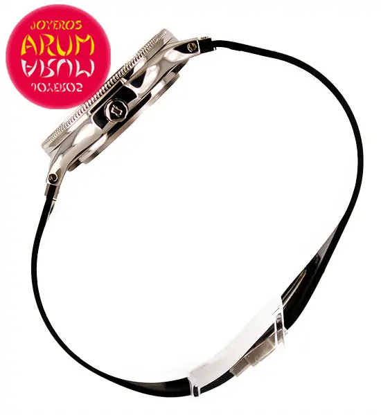 Hublot Classic GMT ARUM Ref. 3235 "SOLD"