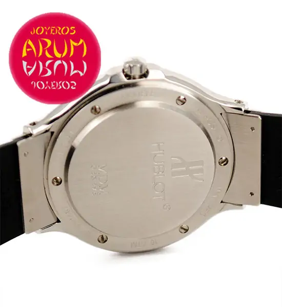 Hublot Classic GMT ARUM Ref. 3235 "SOLD"