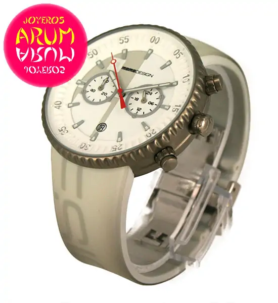 Momo Design Ref.ARUM 3079 "SOLD"