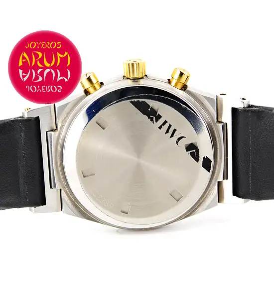 IWC Ingenieur Midsize ARUM Ref. 3334 "SOLD" IWC Ingenieur Midsize ARUM Ref. 3334 "SOLD"