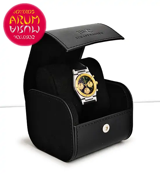 IWC Ingenieur Midsize ARUM Ref. 3334 "SOLD" IWC Ingenieur Midsize ARUM Ref. 3334 "SOLD"