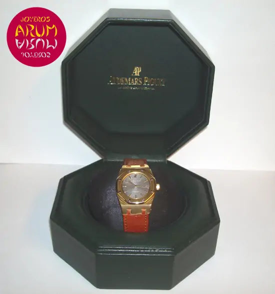 Audemars Piguet Royal Oak Lady ARUM Ref. 2128 "SOLD"