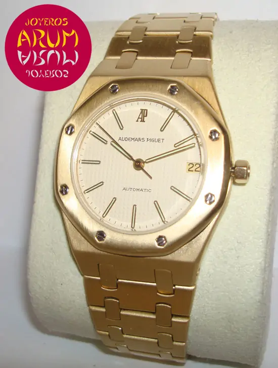 Audemars Piguet Royal Oak "SOLD" Audemars Piguet Royal Oak "SOLD"