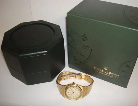 Audemars Piguet Royal Oak "SOLD" Audemars Piguet Royal Oak "SOLD"