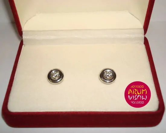 White gold earrings with brilliants 0,57 qts "SOLD"