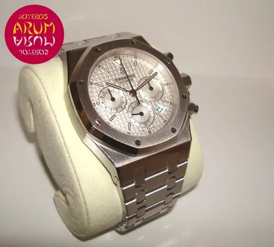 Audemars Piguet Royal Oak Chrono "SOLD"