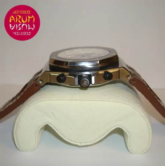 Audemars Piguet Royal Oak Offshore Safari "SOLD" Audemars Piguet Royal Oak Offshore Safari "SOLD"