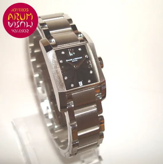 Baume & Mercier Ladies ARUM Ref. 2550 "SOLD" Baume & Mercier Ladies ARUM Ref. 2550 "SOLD"