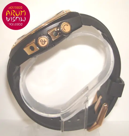 Bell & Ross BR02 Diver ARUM Ref. 2611 "SOLD" Bell & Ross BR02 Diver ARUM Ref. 2611 "SOLD"