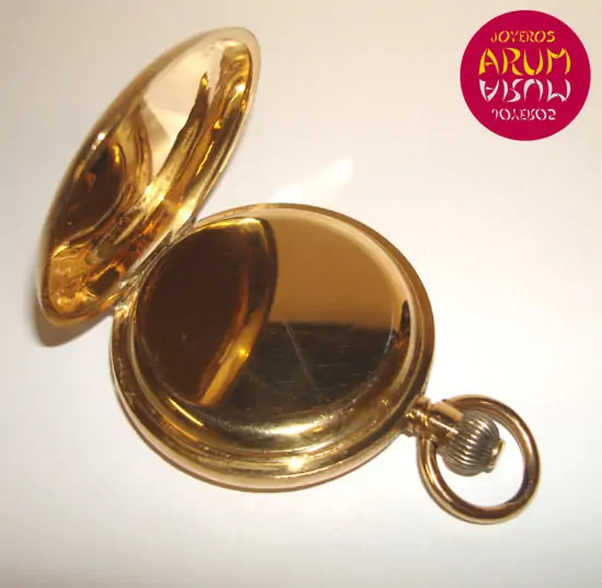 Omega Alfredo Alvarez y Cia ARUM Ref. 2370 "SOLD" Omega Alfredo Alvarez y Cia ARUM Ref. 2370 "SOLD"