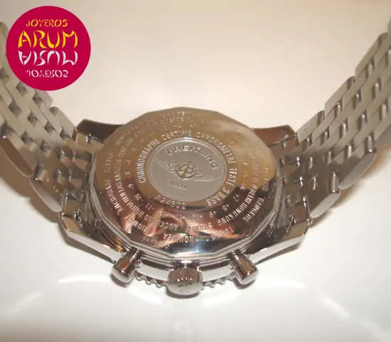 Breitling Navitimer World ARUM Ref. 2581 "SOLD" Breitling Navitimer World ARUM Ref. 2581 "SOLD"