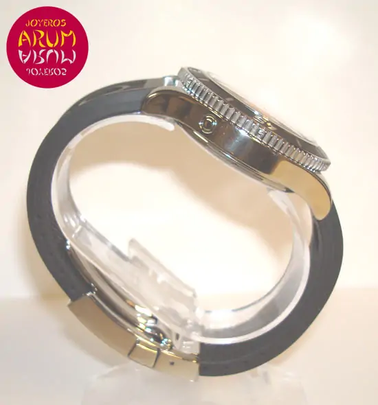 Breitling Superocean 42 ARUM Ref. 2489 "SOLD" Breitling Superocean 42 ARUM Ref. 2489 "SOLD"