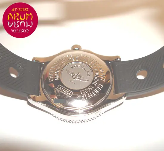 Breitling Superocean 42 ARUM Ref. 2489 "SOLD" Breitling Superocean 42 ARUM Ref. 2489 "SOLD"