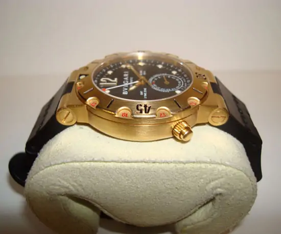 Bulgari Scuba GMT 3 Time Zone "SOLD" Bulgari Scuba GMT 3 Time Zone "SOLD"