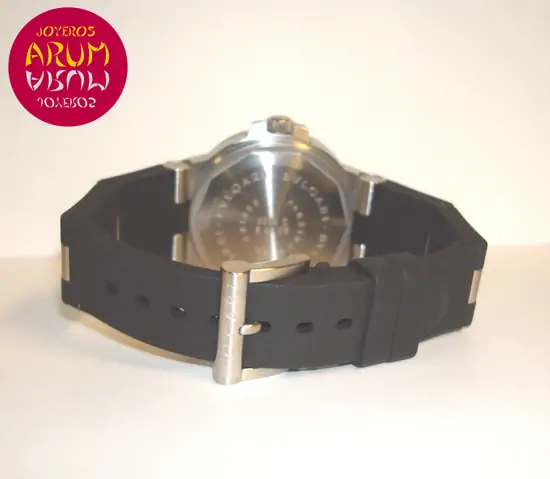Bulgari Diagono Scuba ARUM Ref. 2595 "SOLD" Bulgari Diagono Scuba ARUM Ref. 2595 "SOLD"