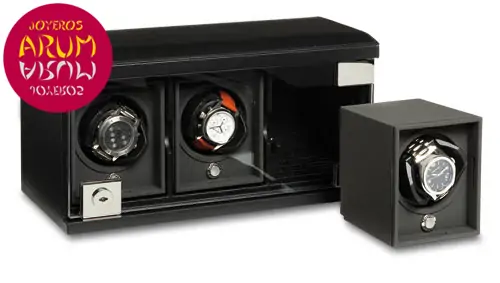 Underwood London Luxury Rotobox for 3 Watches "SOLD OUT" Underwood London Luxury Rotobox for 3 Watches "SOLD OUT"