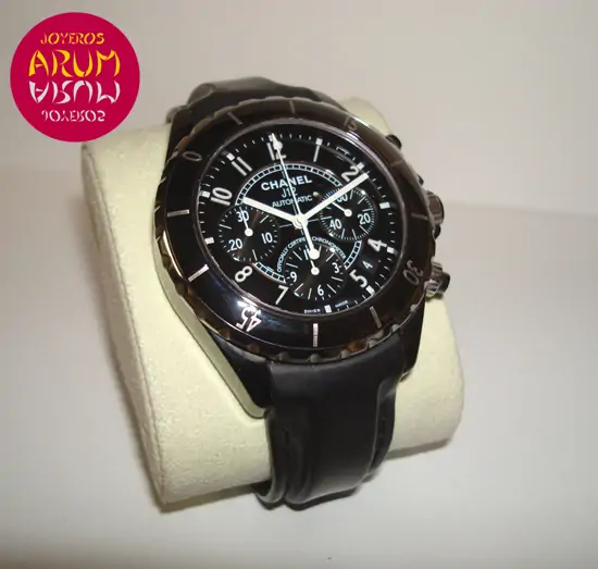 Chanel J12 Chrono Chanel J12 Chrono