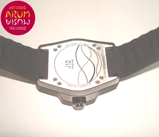 Chanel J12 ARUM Ref. 2843 "SOLD"