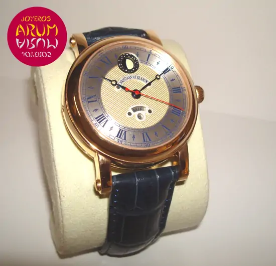 Christiaan Van der Klaauw Real Moon "SOLD" Christiaan Van der Klaauw Real Moon "SOLD"