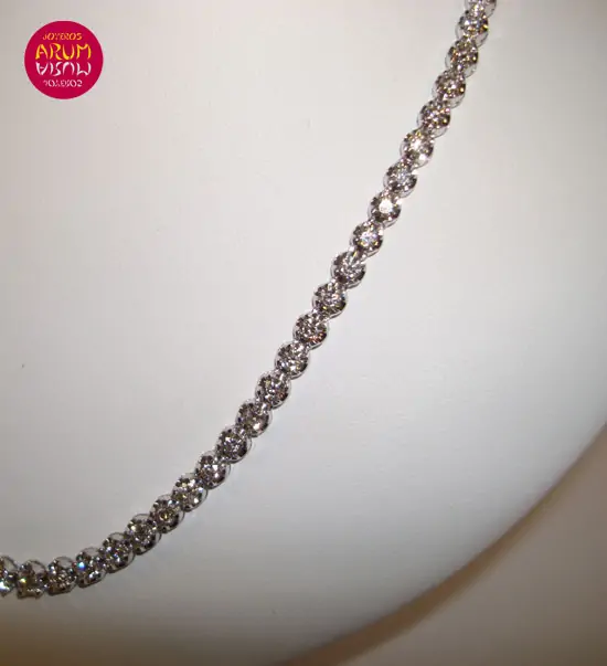 White gold necklace with brilliants 5,20 qts "SOLD"