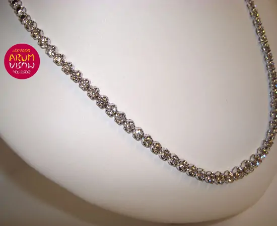 White gold necklace with brilliants 5,20 qts "SOLD"