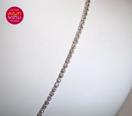 White gold necklace with brilliants 3,03 "SOLD" qts