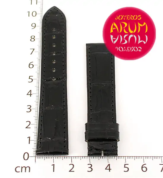 Cartier Strap Tank / Ronde Black Crocodile Leather KD25AP40