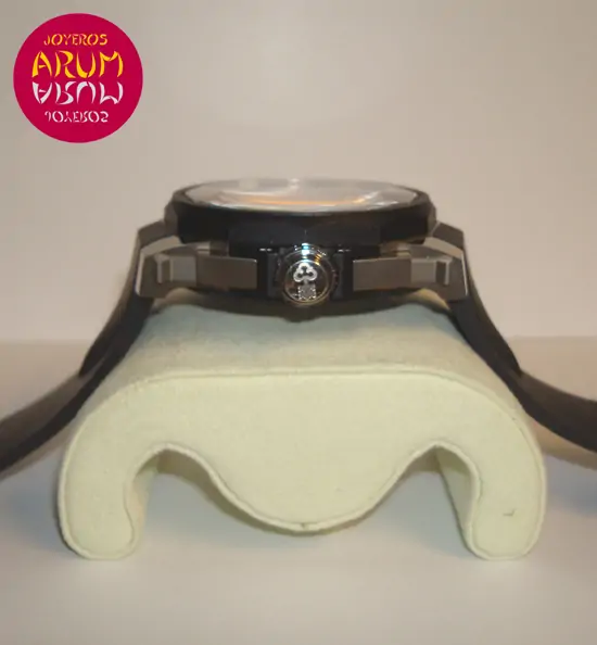 Corum Admirals Cup Leap Second "SOLD"