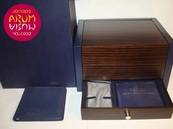 Corum Admirals Cup Leap Second "SOLD"