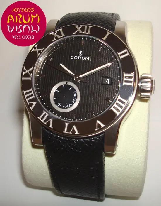 Corum Romulus "SOLD" Corum Romulus "SOLD"
