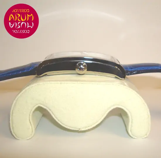 Cuervo y Sobrinos Prominente "SOLD"