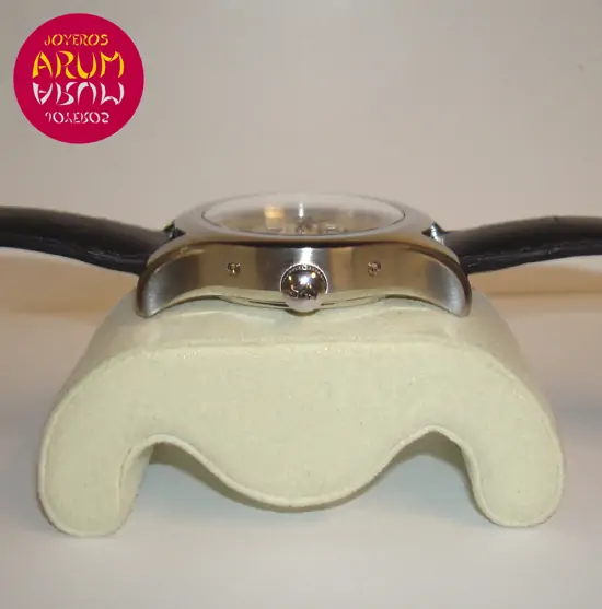 Cuervo y Sobrinos Robusto Tricalendógrafo "SOLD"