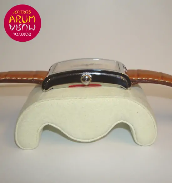 Cuervo y Sobrinos Prominente "SOLD"