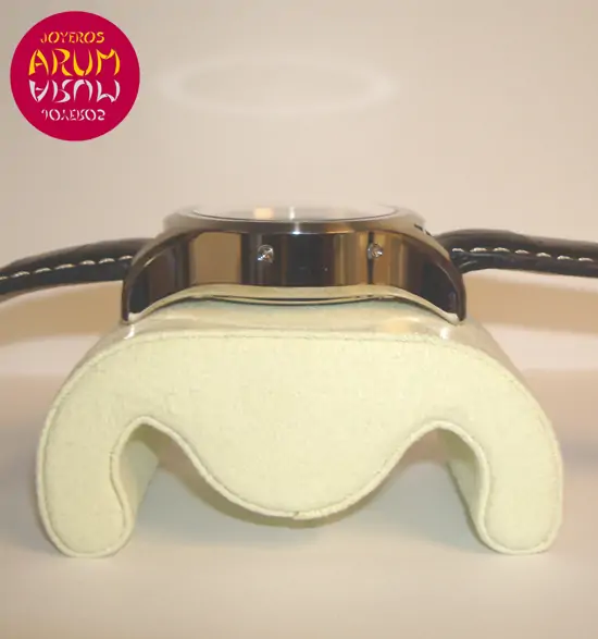 Cuervo y Sobrinos Robusto Calendario "SOLD" Cuervo y Sobrinos Robusto Calendario "SOLD"