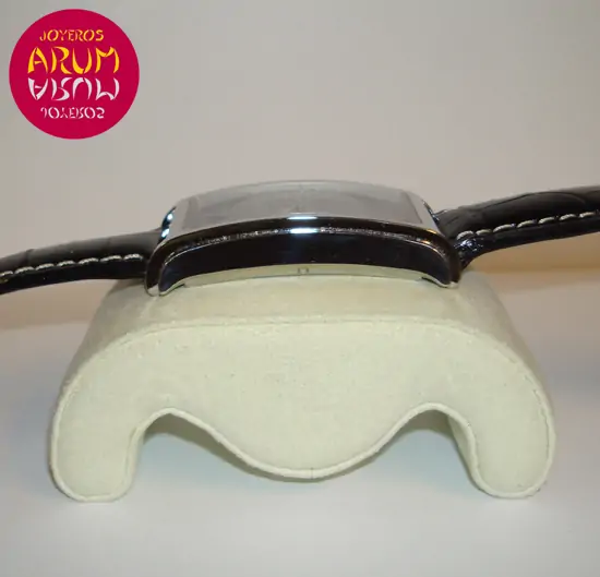 Cuervo y Sobrinos Prominente "SOLD"