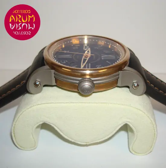 Cuervo y Sobrinos Pirata "SOLD"