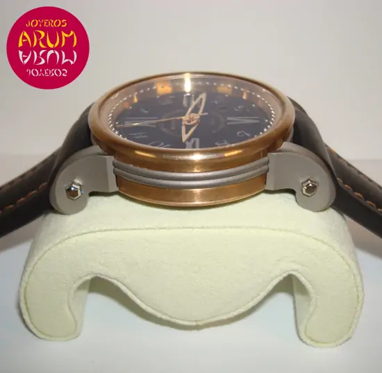 Cuervo y Sobrinos Pirata "SOLD"