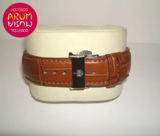 Cuervo y Sobrinos Prominente "SOLD"