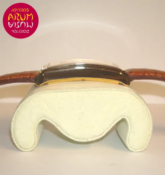 Cuervo y Sobrinos Prominente ARUM Ref. 2181 "SOLD"