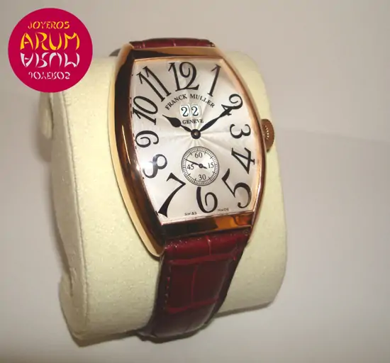 Franck Muller Cintrée Curvex Guichet