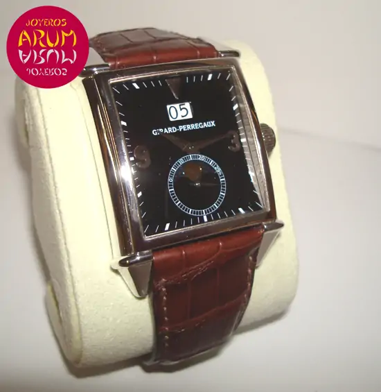 Girard Perregaux Vintage 1945 ARUM Ref. 2101 "SOLD"
