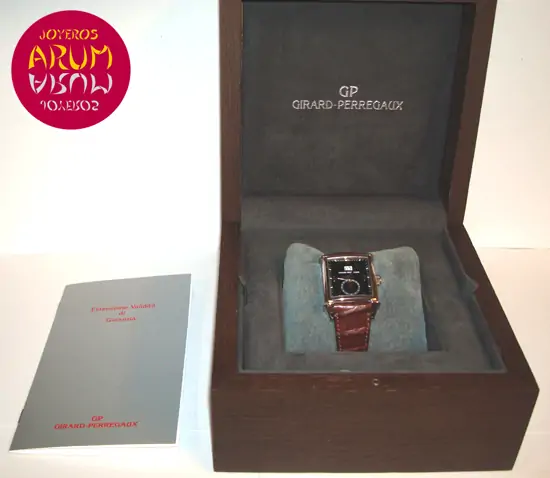 Girard Perregaux Vintage 1945 ARUM Ref. 2101 "SOLD"