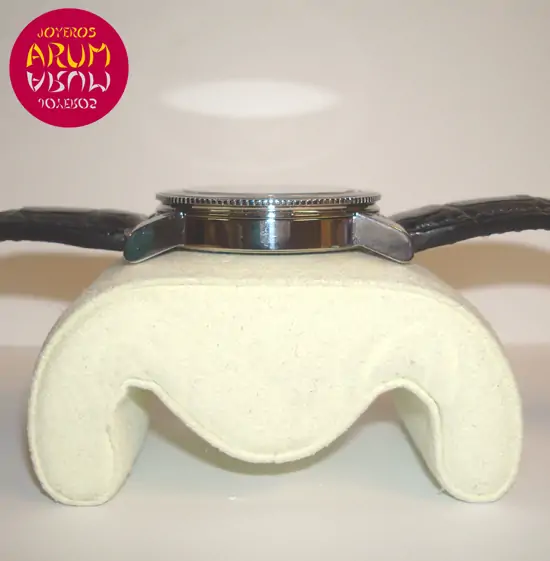 Girard Perregaux Traveller 7000 ARUM Ref. 2240 "SOLD"