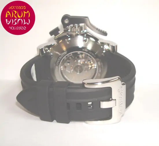 Graham Chronofighter Oversize ARUM Ref. 2900 "SOLD"