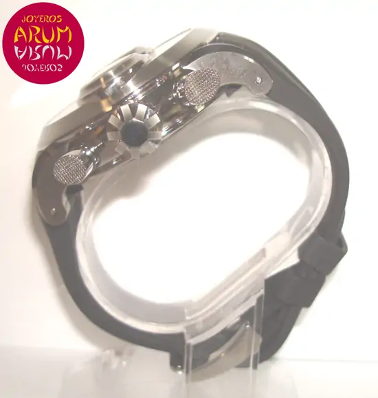 Graham Swordfish Booster ARUM Ref. 2901 "SOLD"