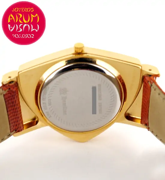 Hamilton Ventura ARUM Ref. 3373 "SOLD" Hamilton Ventura ARUM Ref. 3373 "SOLD"