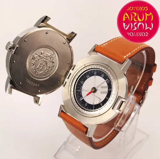 Hermes Nomade Compass ARUM Ref. 3278 "SOLD"